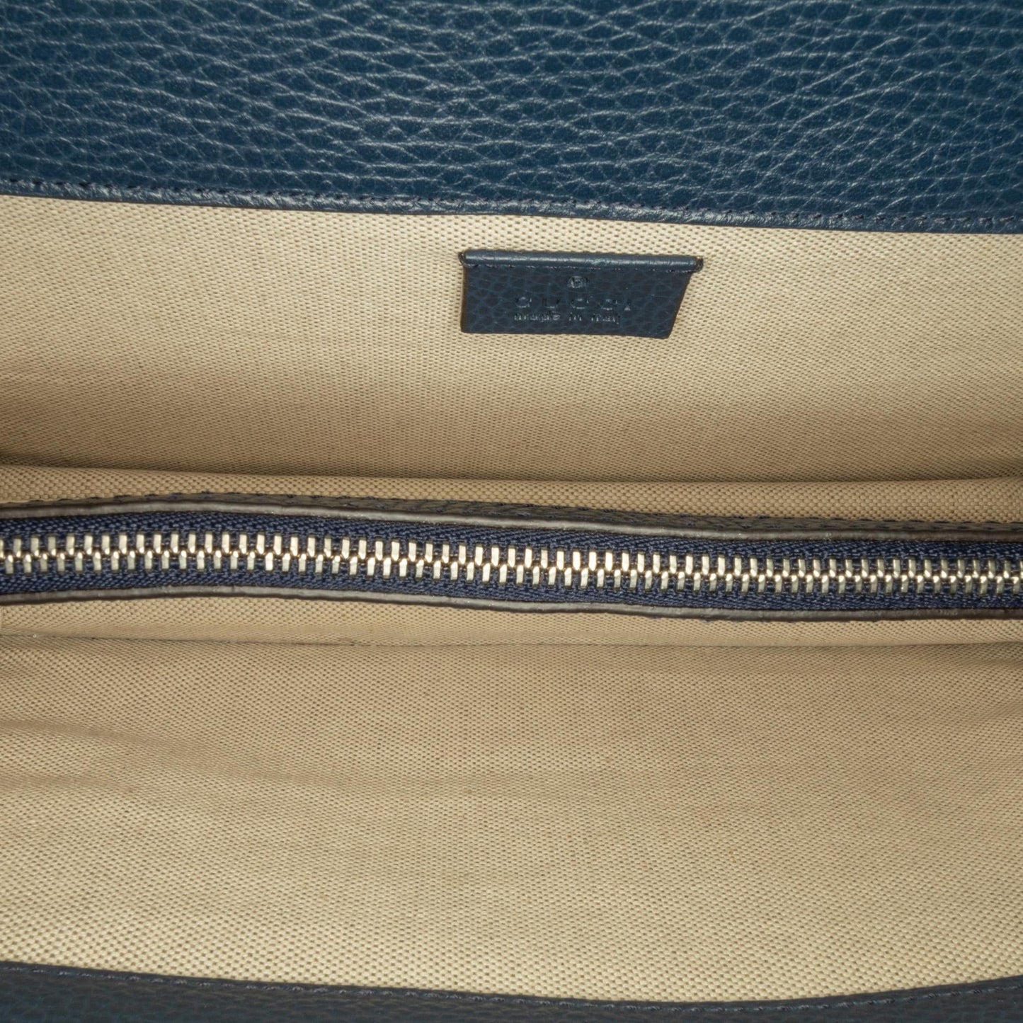 Gucci Small Leather Dionysus Shoulder Bag (SHG-ZwKYyi)