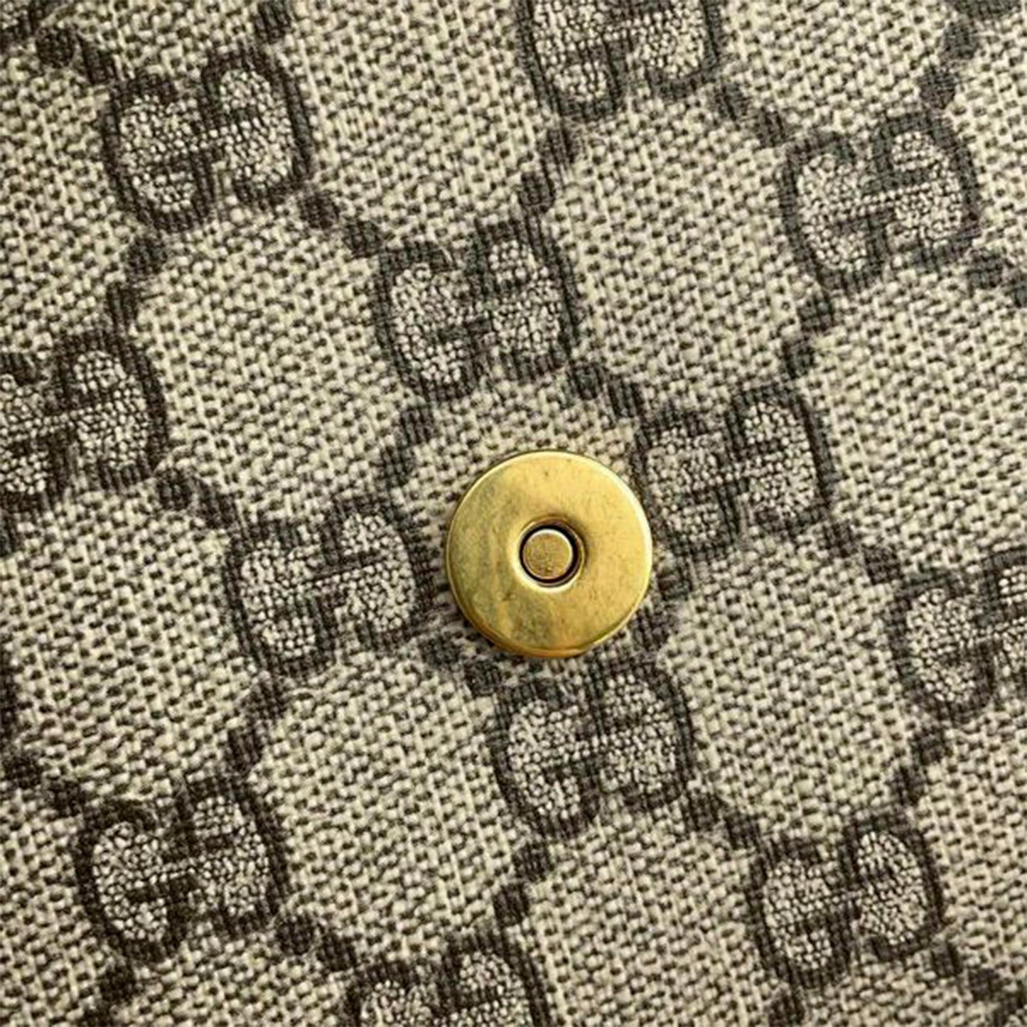 Gucci Small The Hacker Project GG Supreme Hourglass Satchel (SHG-kZb3fx)