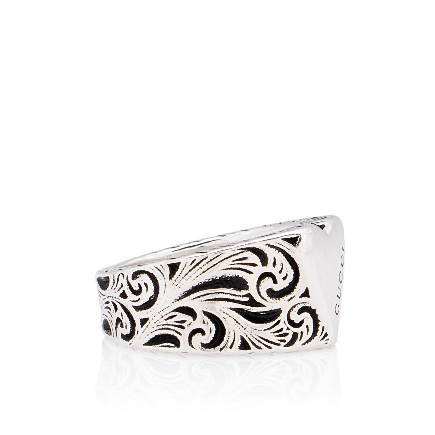 Gucci Sterling Silver Engraved Heart Ring - Size 8