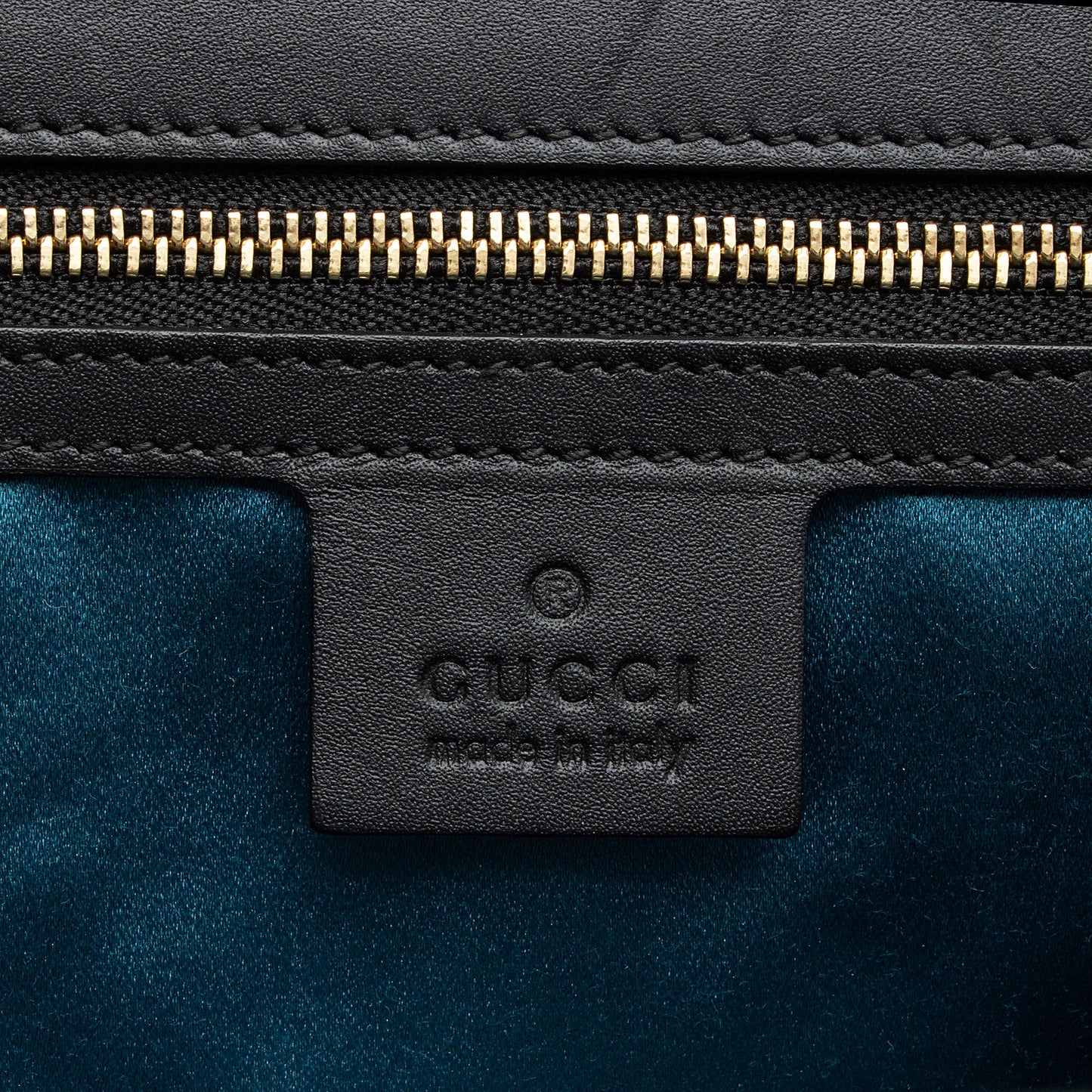 Gucci Suede Ophidia Medium Shoulder Bag (SHF-HxLkSO)