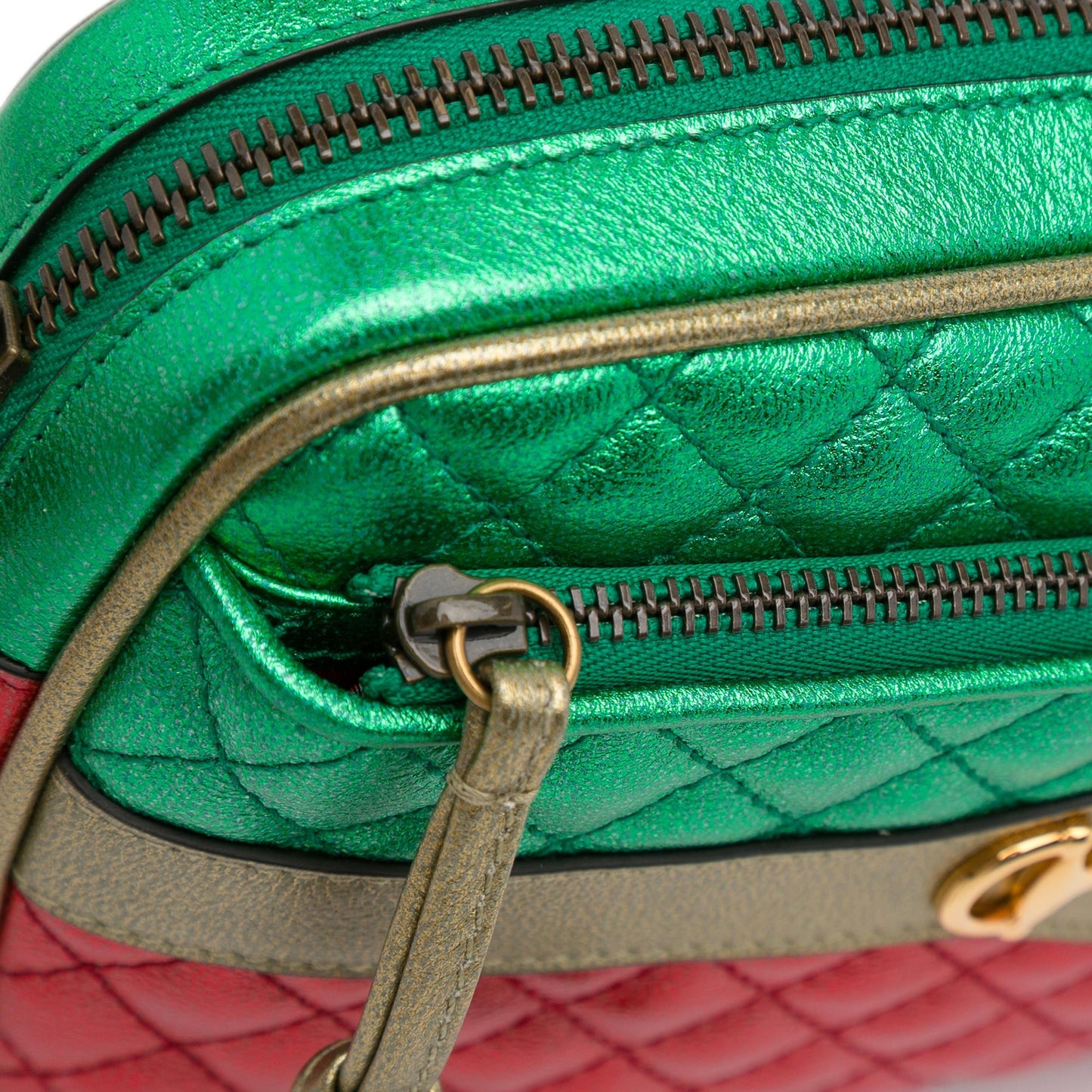 Gucci Trapuntata Wristlet Clutch Bag (SHG-g19eZv)