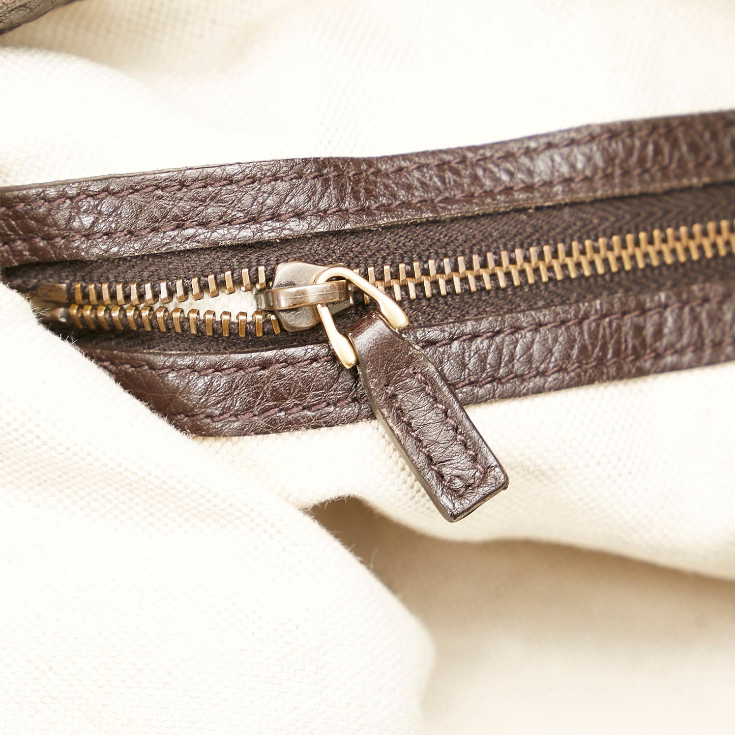Gucci Twill Leather Shoulder Bag (SHG-31844)
