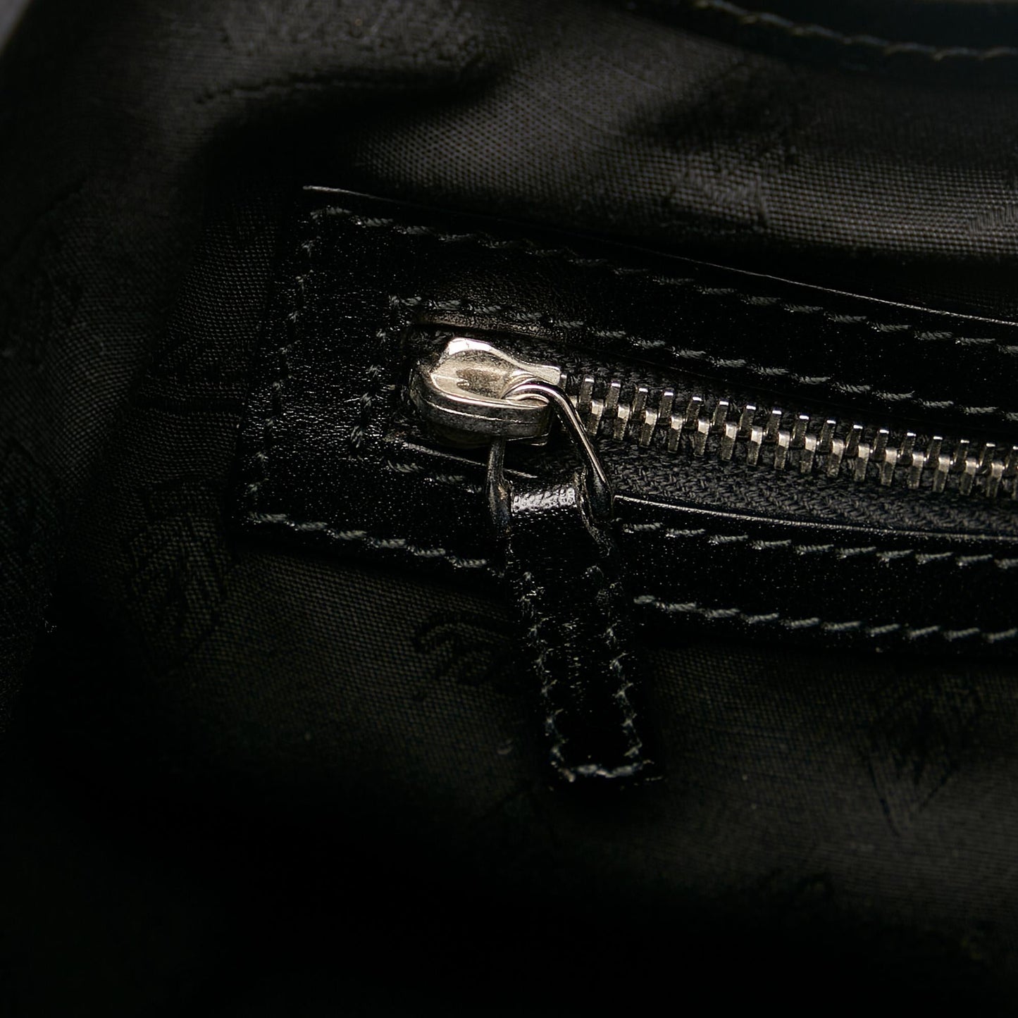 Gucci Twin Leather Tote Bag (SHG-33680)