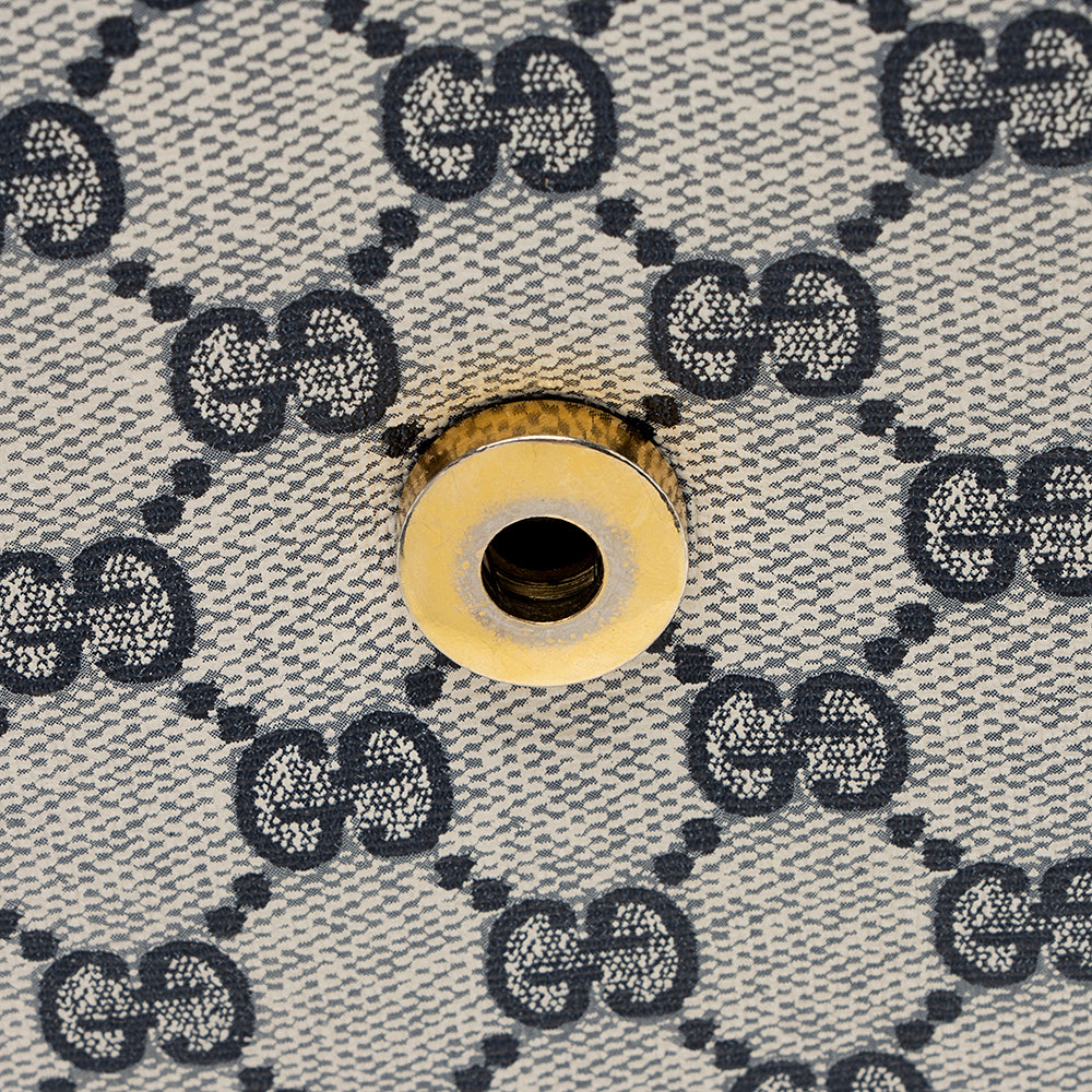 Gucci Vintage GG Plus Shoulder Bag (SHF-18780)