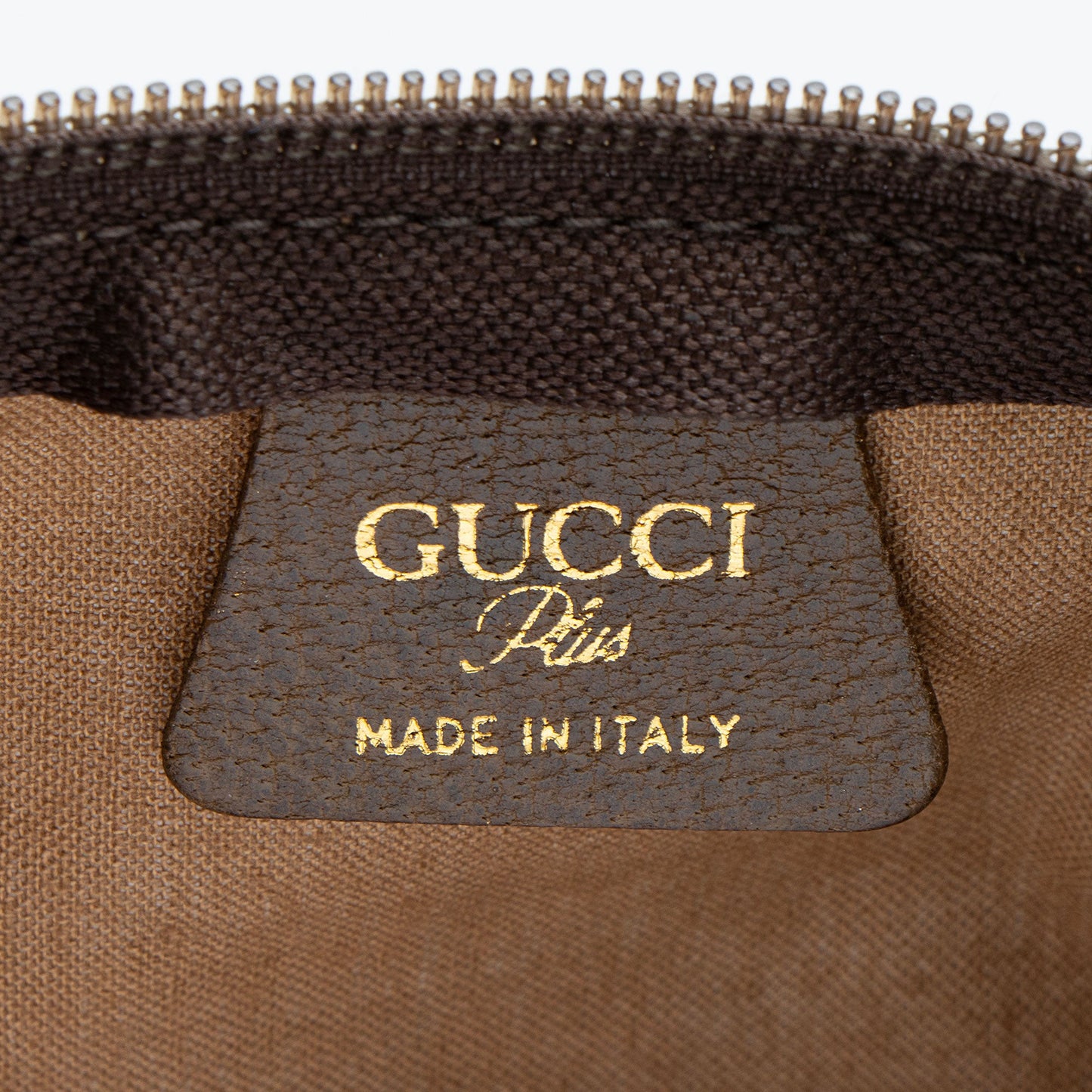 Gucci Vintage GG Plus Web Travel Tote (SHF-eJxKkp)