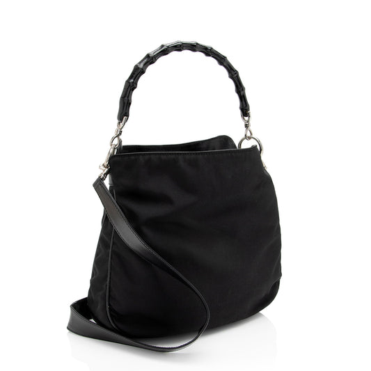 Gucci Vintage Nylon Bamboo Hobo (SHF-4WRjjt)