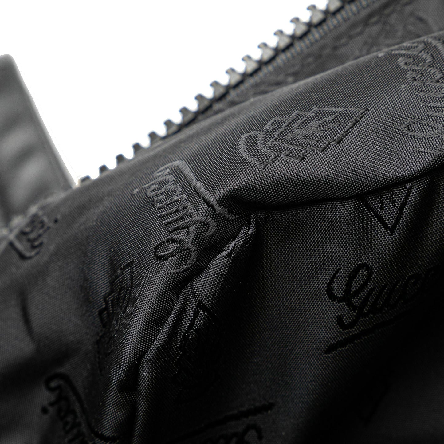 Gucci Web Coated Canvas Satchel (SHG-1WQEfr)