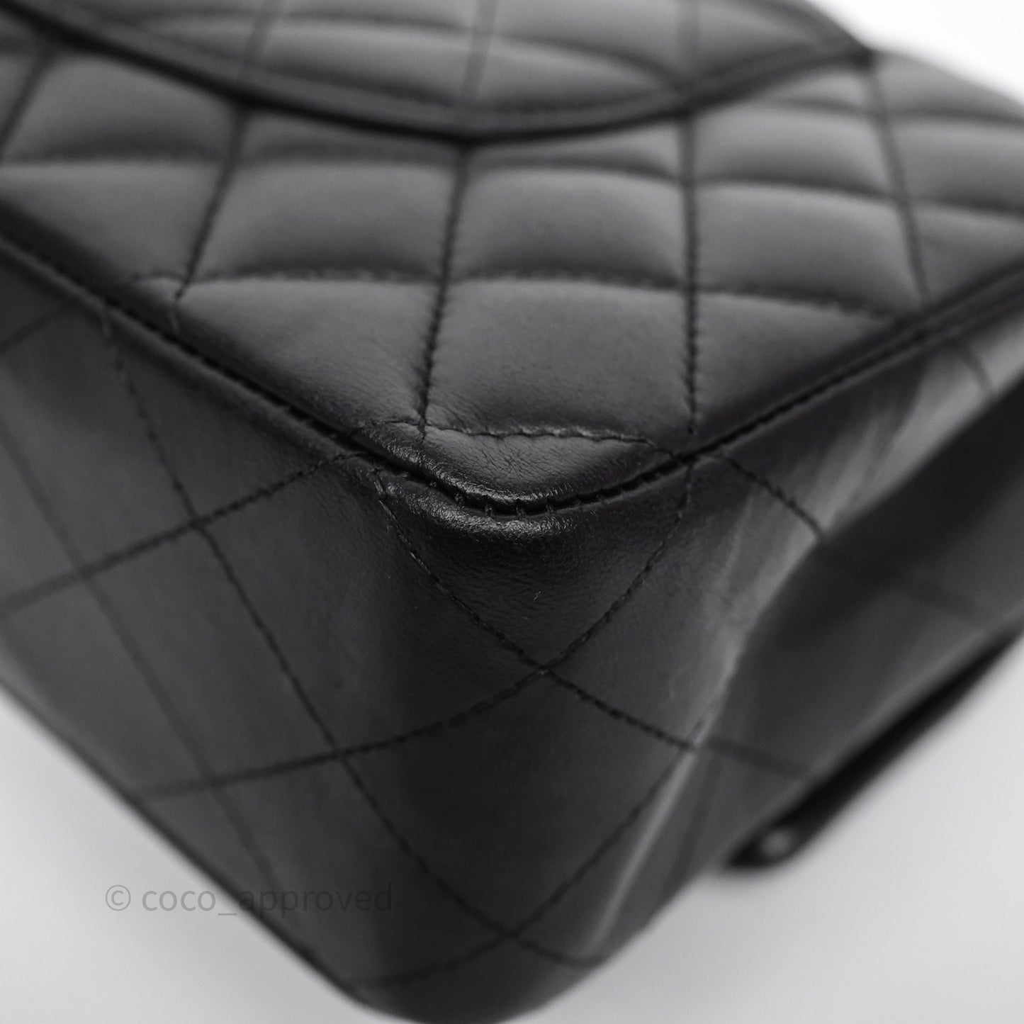 Chanel Classic M/L Medium Flap Quilted Black Lambskin Gold Hardware