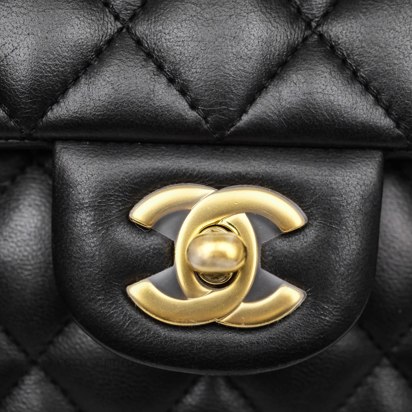 Chanel Classic M/L Medium Flap Quilted Black Lambskin Gold Hardware