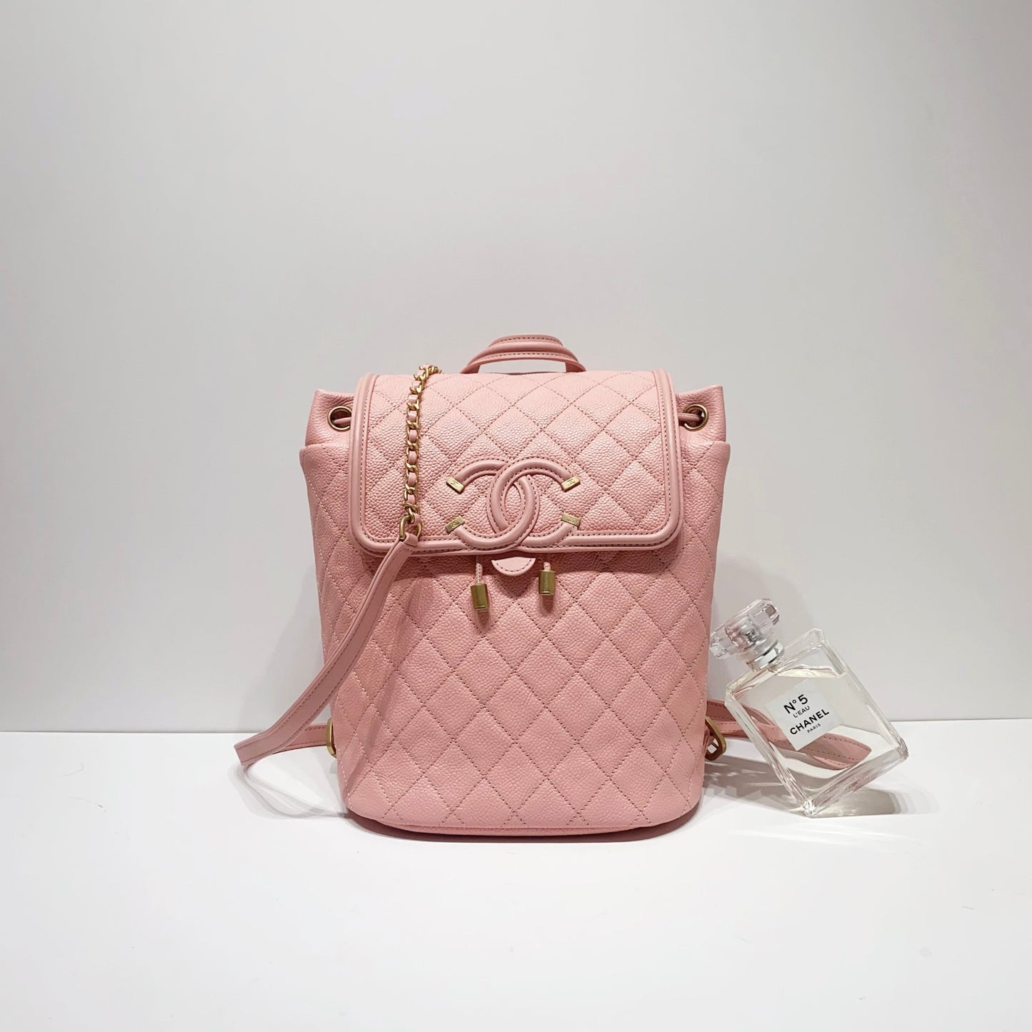 No.4131-Chanel Caviar CC Filigree Backpack (Unused / 未使用品)