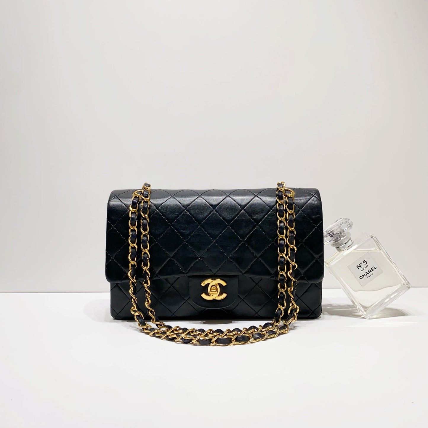 No.4127-Chanel Vintage Lambskin Classic Flap 25cm