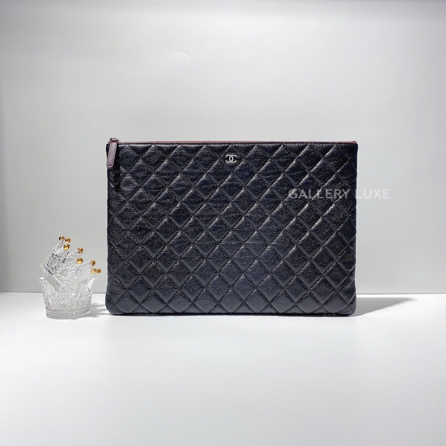 No.001477-Chanel Large O Case Clutch