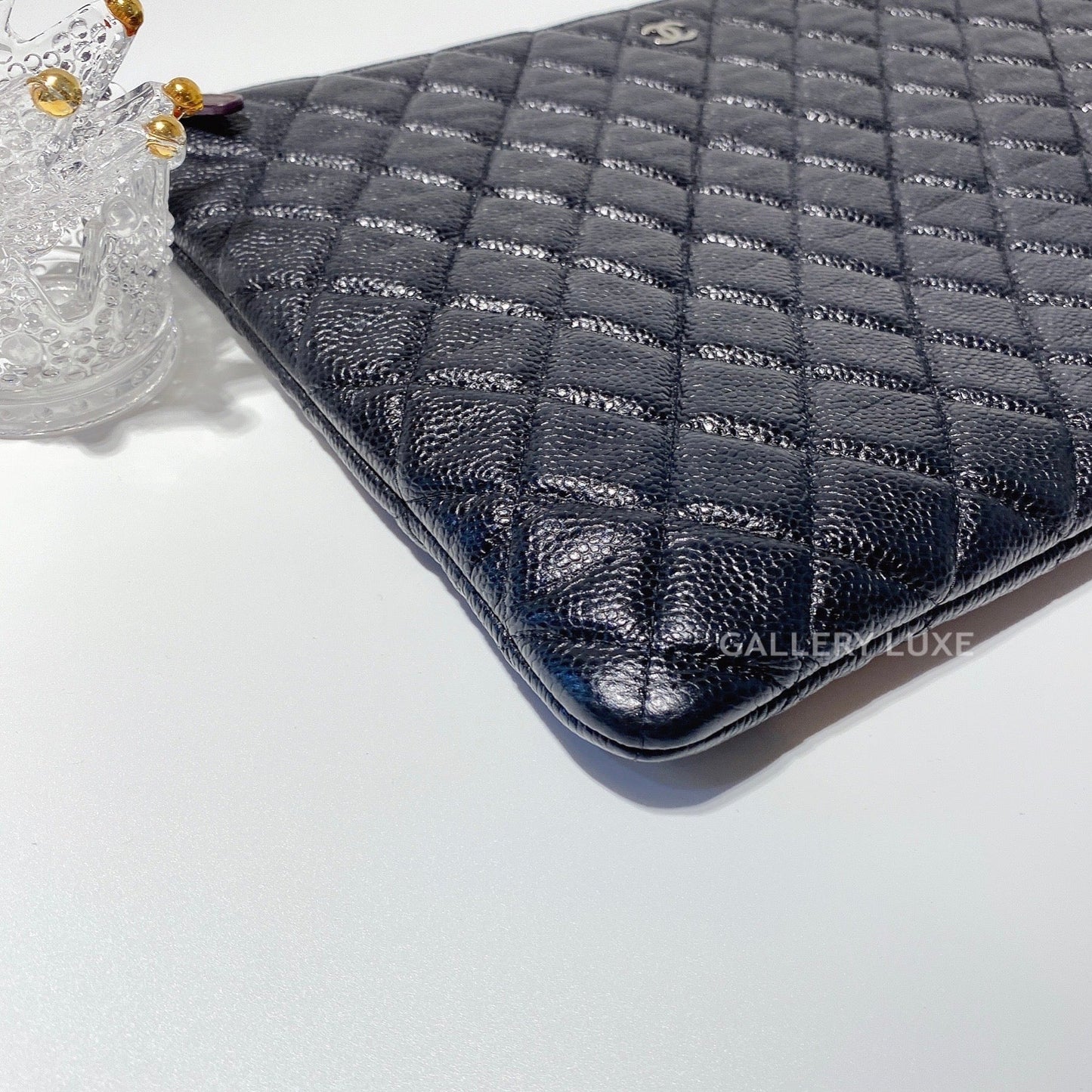No.001477-Chanel Large O Case Clutch