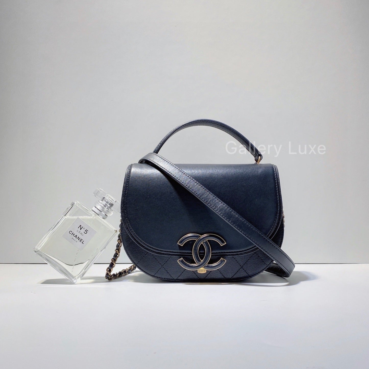 No.2810-Chanel Coco Curve Messenger Bag