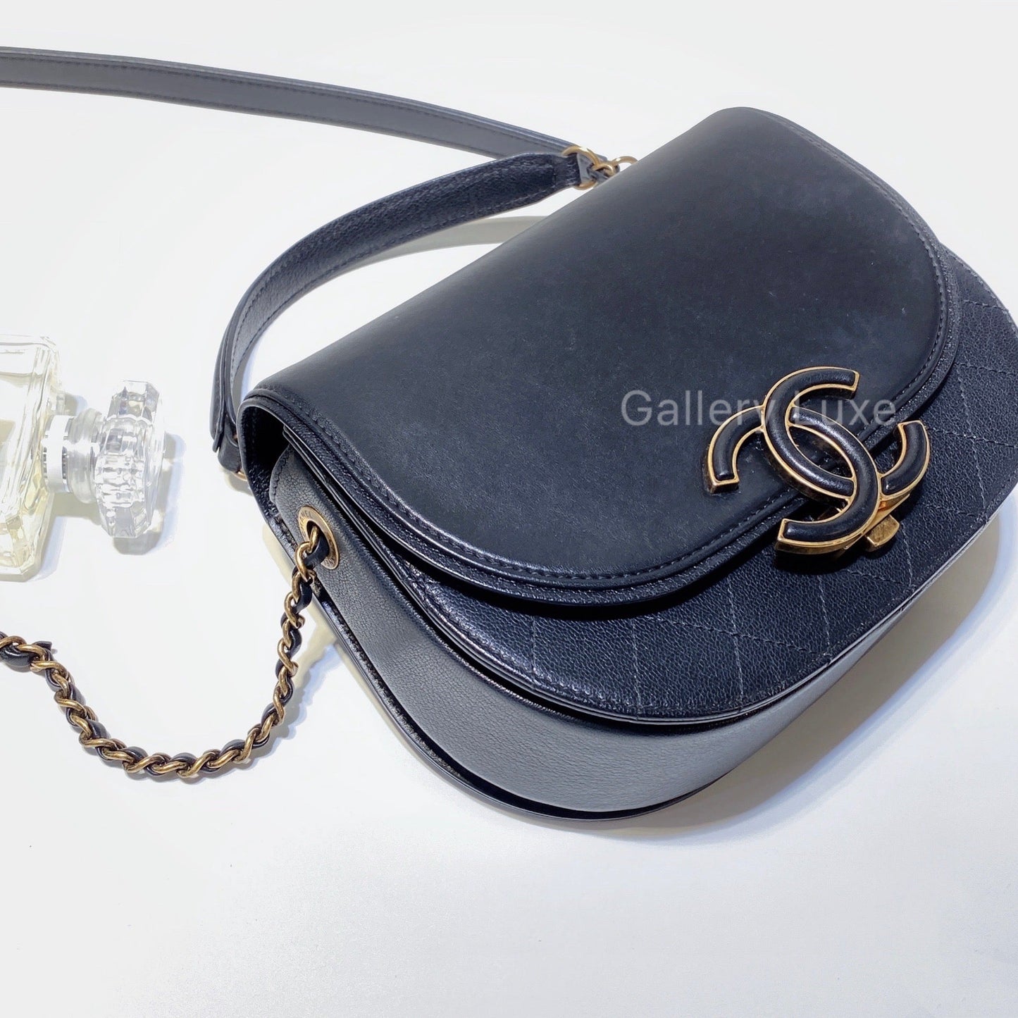 No.2810-Chanel Coco Curve Messenger Bag