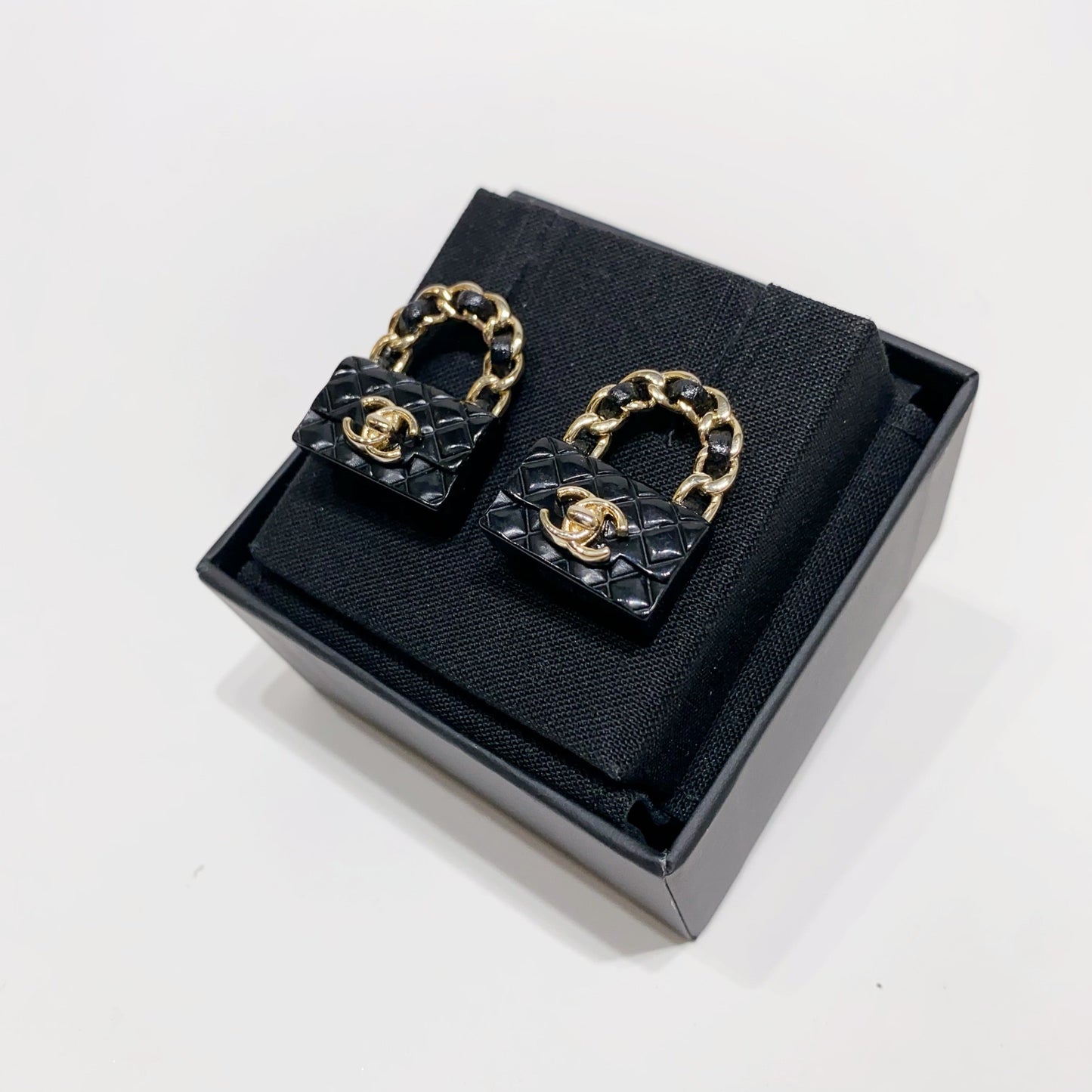 No.4167-Chanel Metal & Crystal Classic Bag Earrings