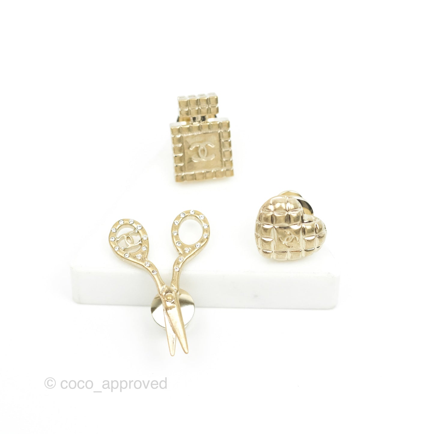 Chanel CC Brooch Set in 3 Gold Tone 21V