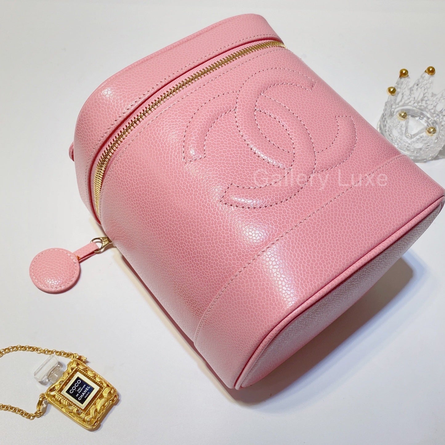 No.2813-Chanel Vintage Caviar Vanity Case