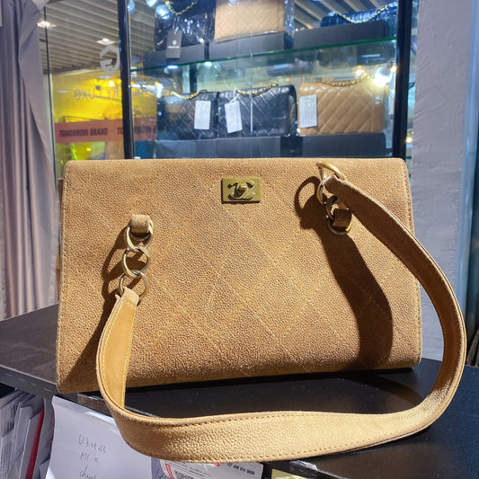 No.2494-Chanel Vintage Caviar Shoulder Bag
