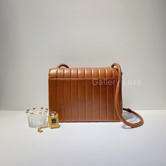No.2831-Chanel Vintage Lambskin Vertical Lines Shoulder Bag