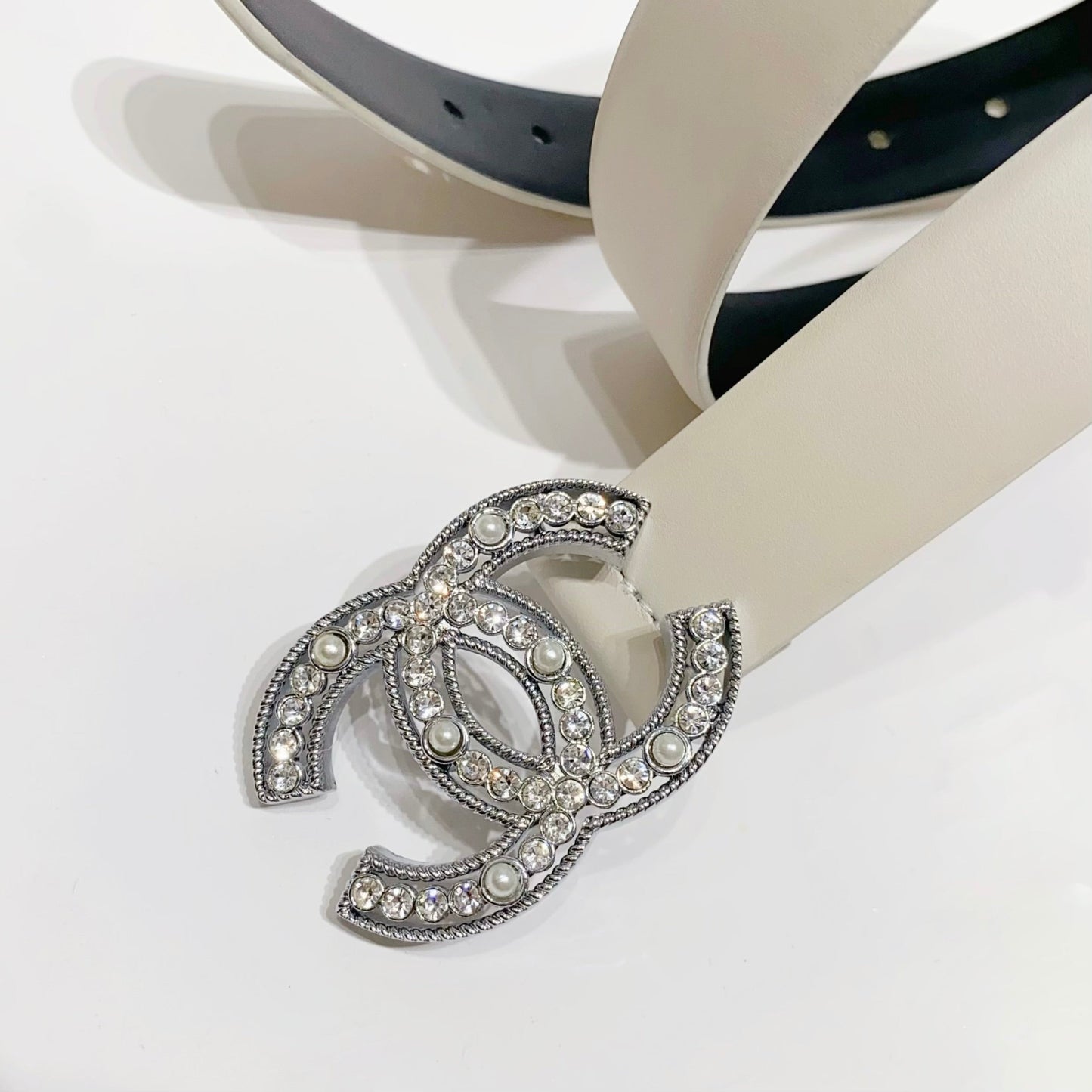 No.4196-Chanel Crystal Pearl & Leather Coco Mark Belt