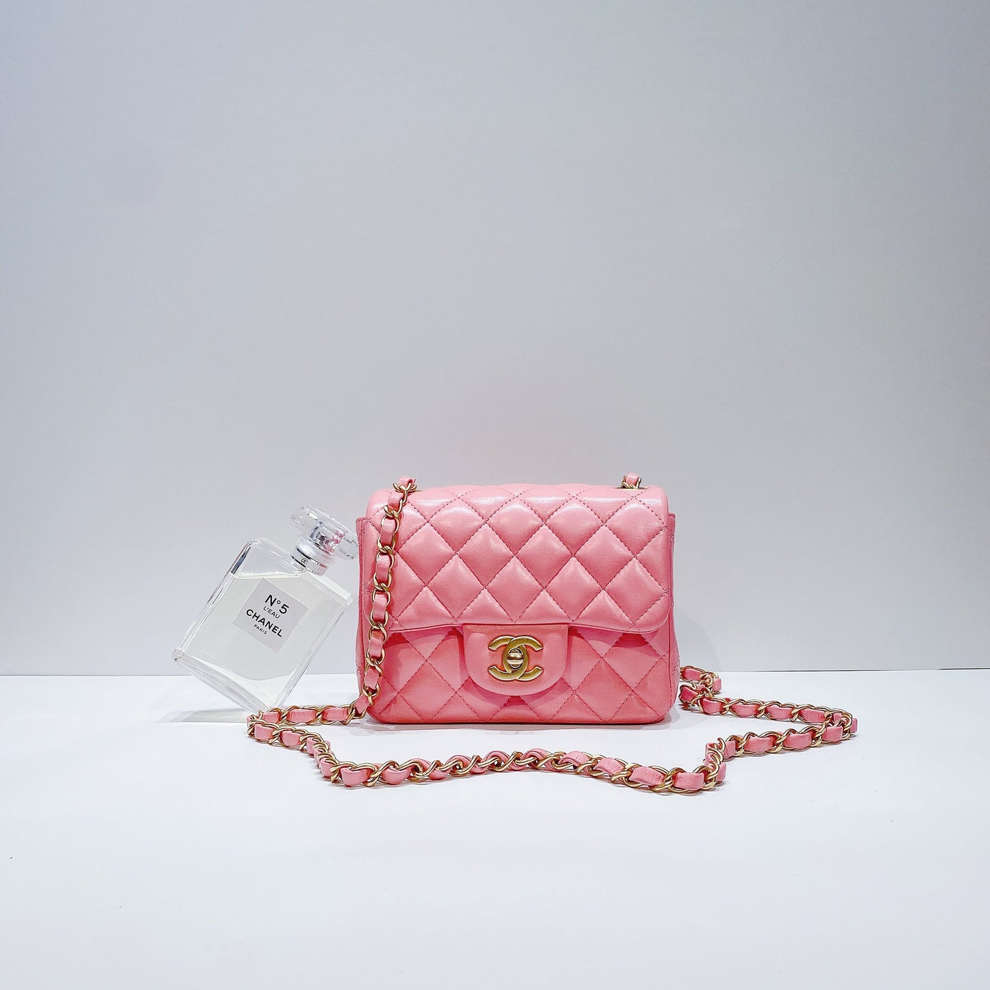 No.001508-Chanel Lambskin Square Mini Classic Flap