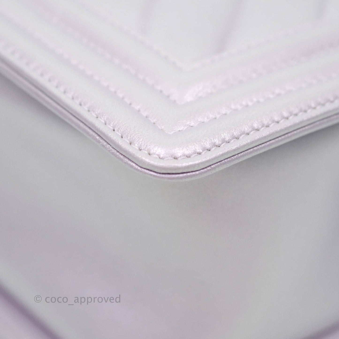 Chanel Boy Chevron Medium Iridescent Lilac Calfskin Silver Hardware