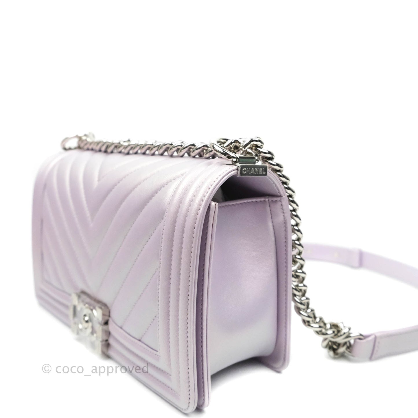 Chanel Boy Chevron Medium Iridescent Lilac Calfskin Silver Hardware