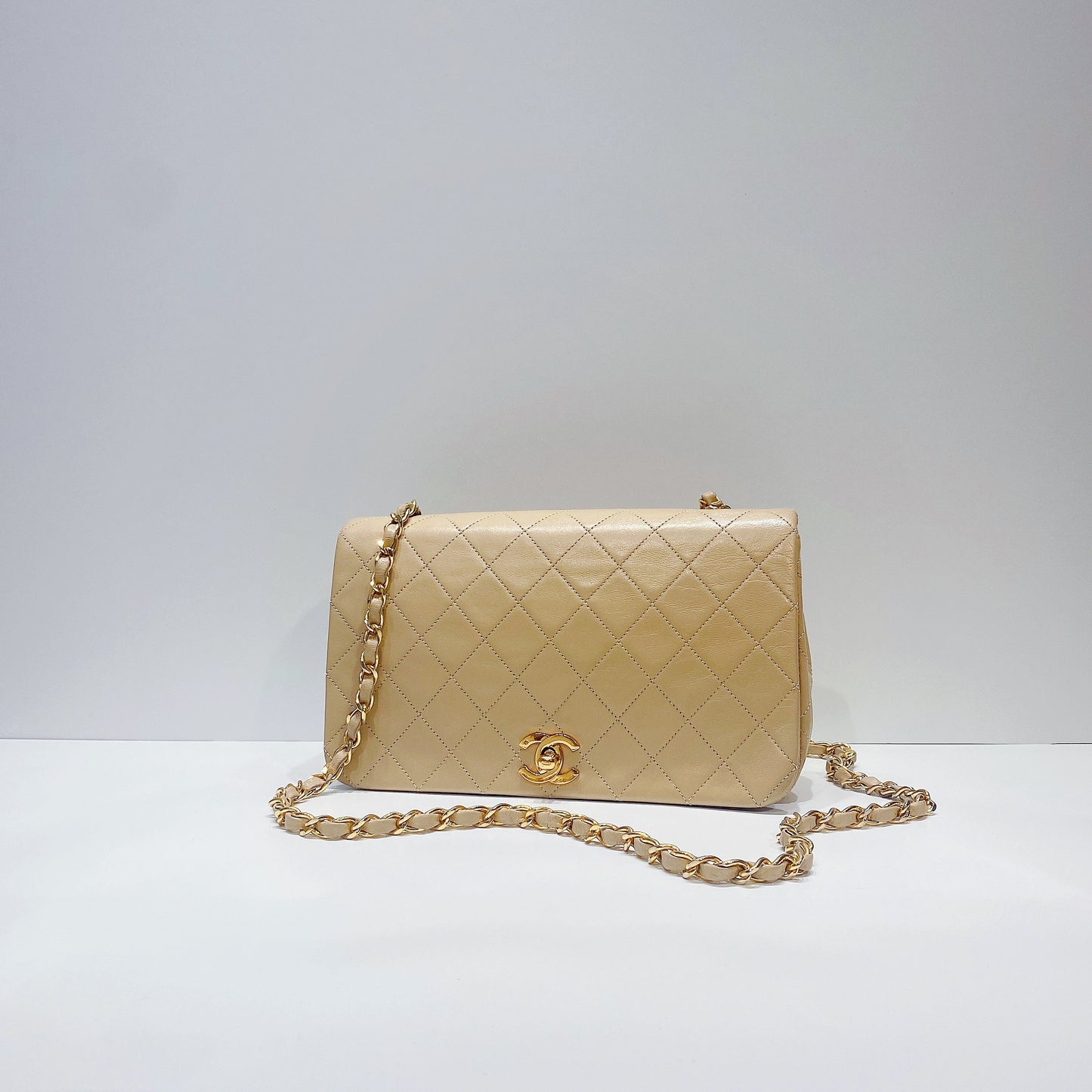 No.3631-Chanel Vintage Lambskin Flap Bag