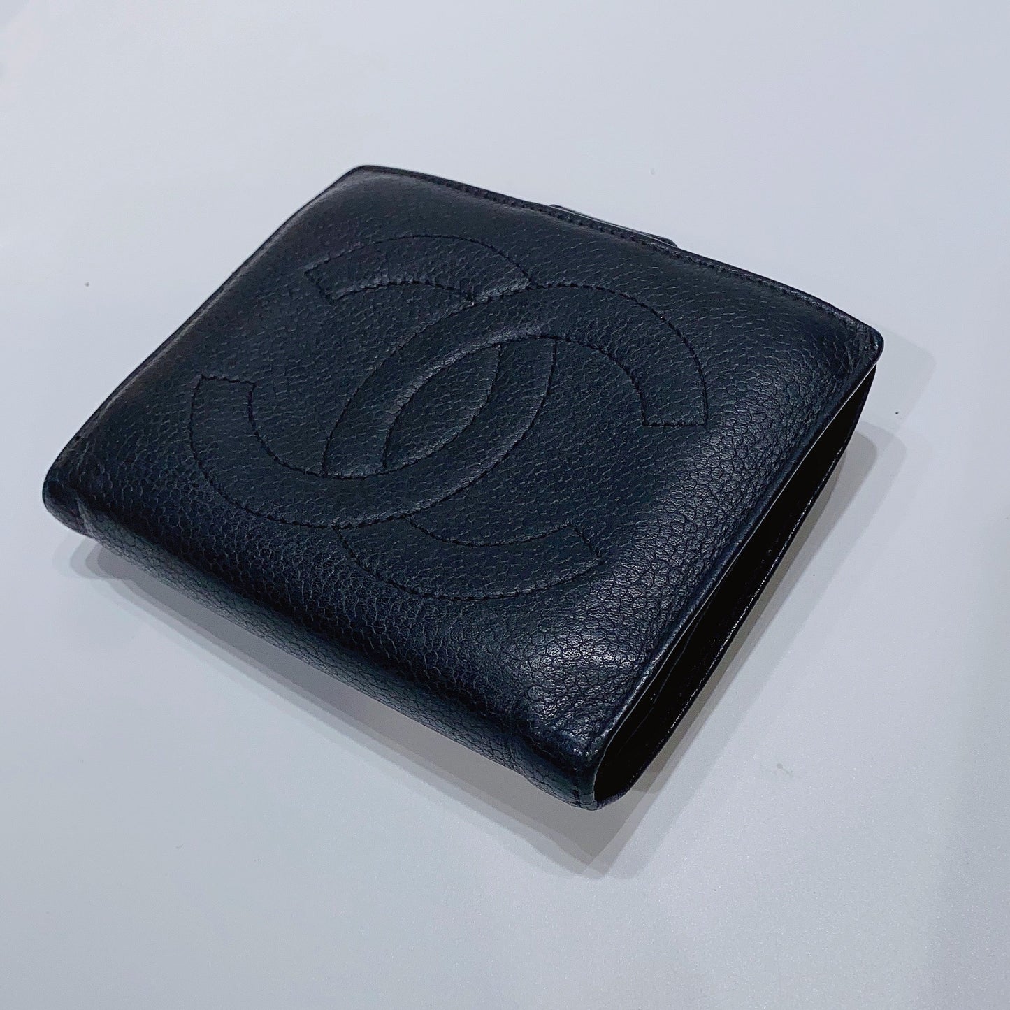 No.001529-2-Chanel Vintage Caviar Short Wallet
