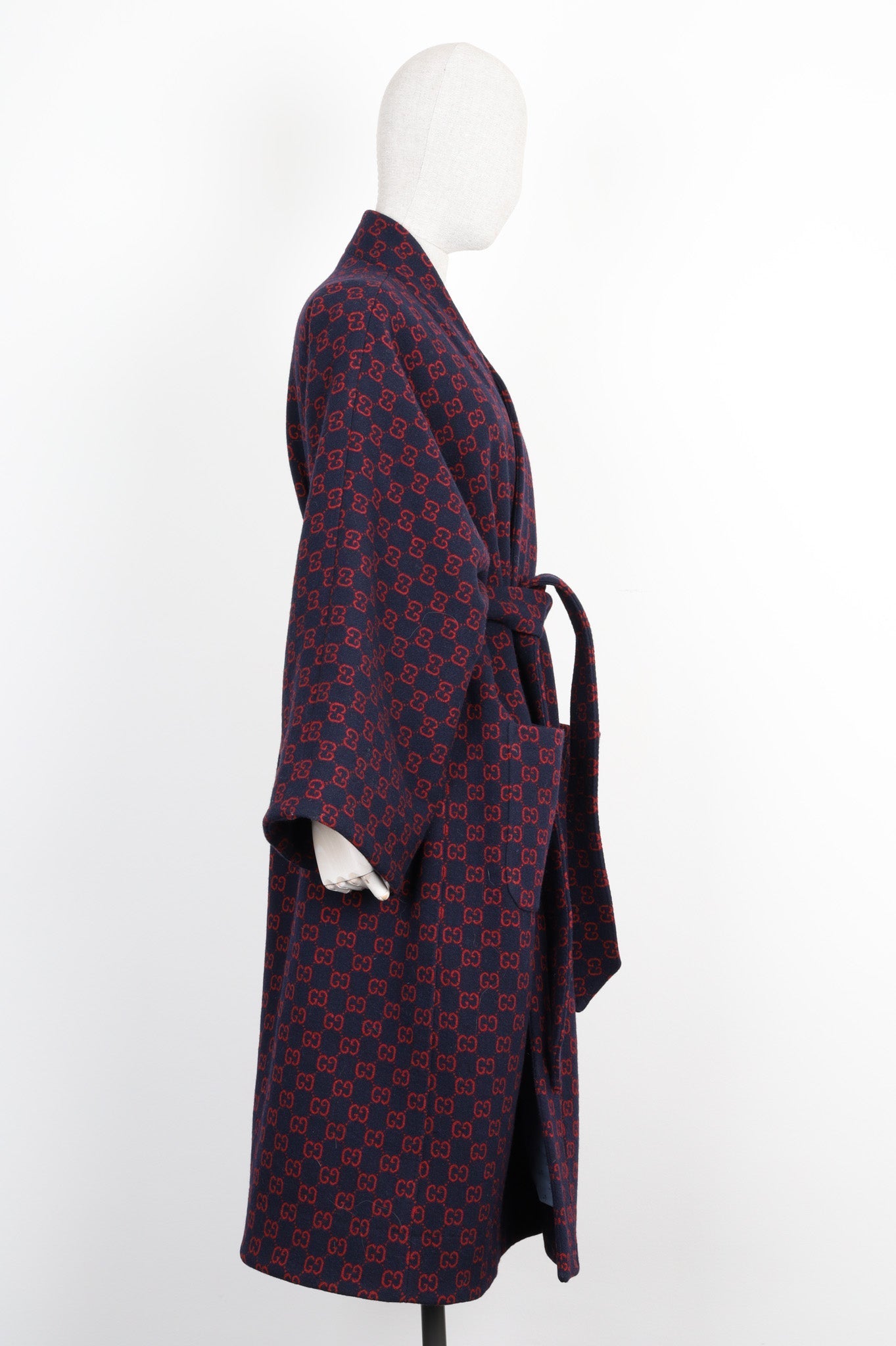 Luxury Gucci Trending 2025 Bathrobe Coat Wool GG Logo Blue  Red