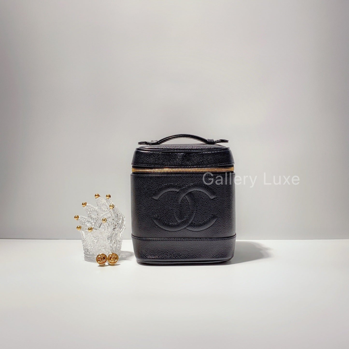 No.2517-Chanel Vintage Caviar Vanity Case