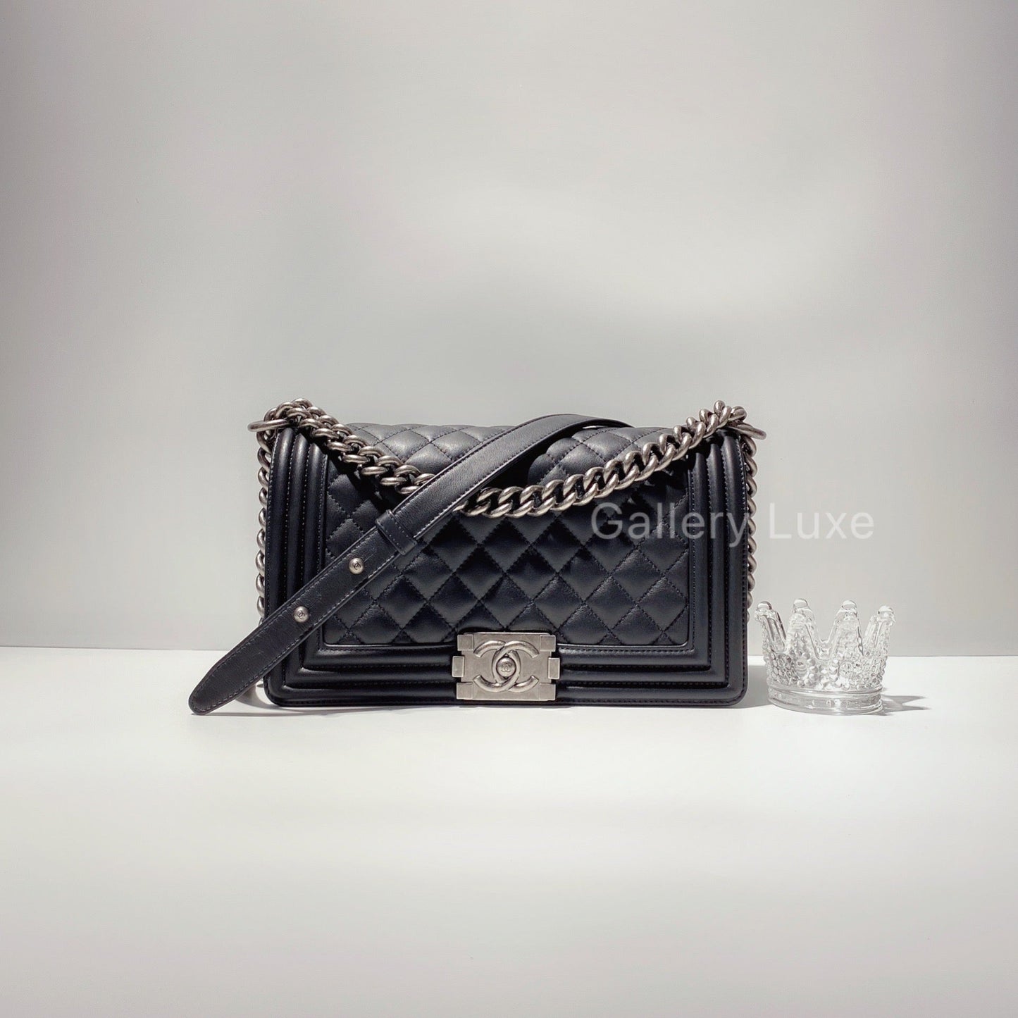 No.2518-Chanel Calfskin Boy 25cm