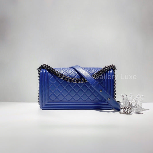 No.3920-Chanel Calfskin So Black Boy 25cm