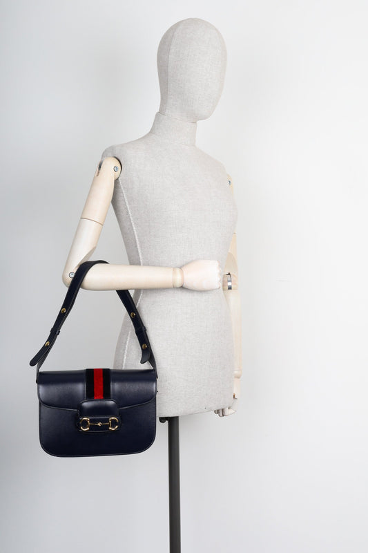 Luxury Gucci Trending 2025 Horsebit 1955 Shoulder Bag with Velvet Trim