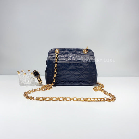 No.2040-Chanel Vintage Satin Chain Bag