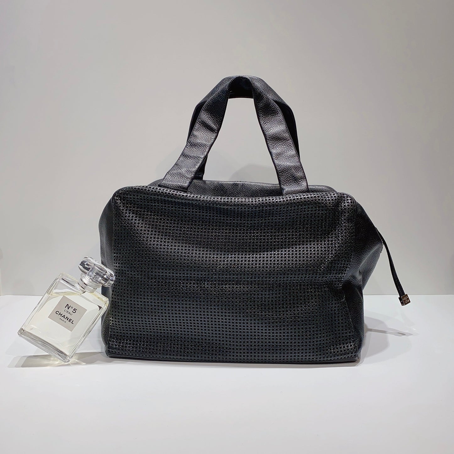 No.3741-Chanel Large Cape Cod Handbag