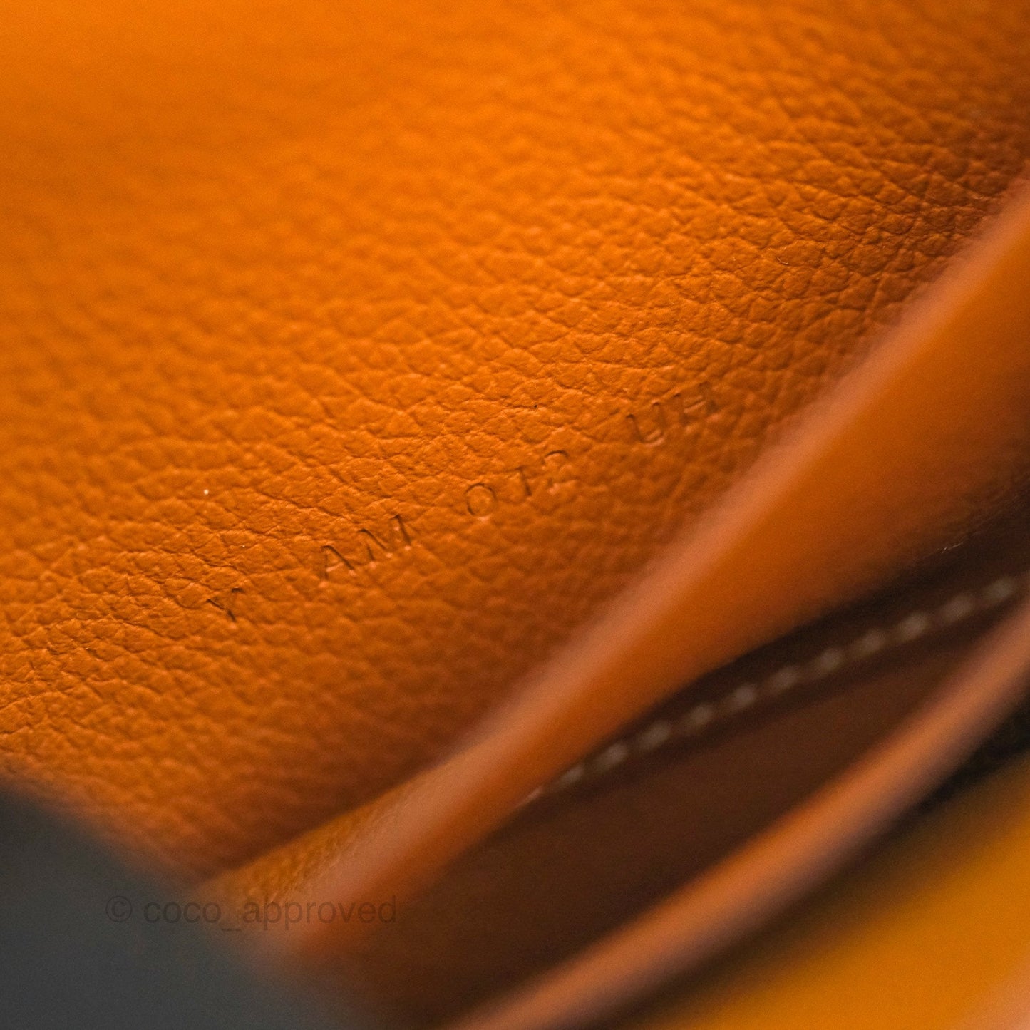 Hermès Roulis Slim Wallet Gold Gold Hardware