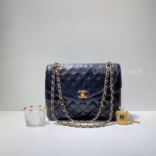 No.2838-Chanel Vintage Lambskin Envelope Flap Bag