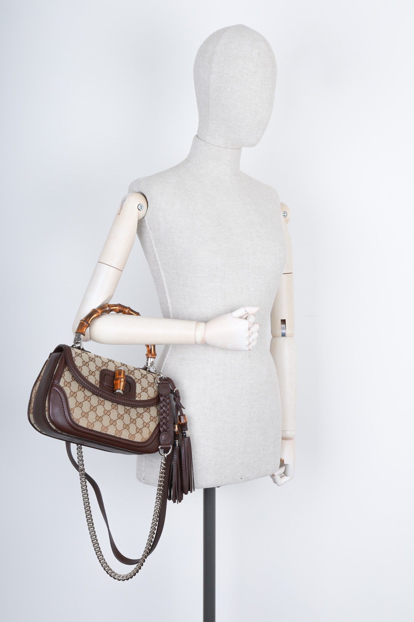 Luxury Gucci Trending 2025 Bamboo Top Handle Bag Canvas