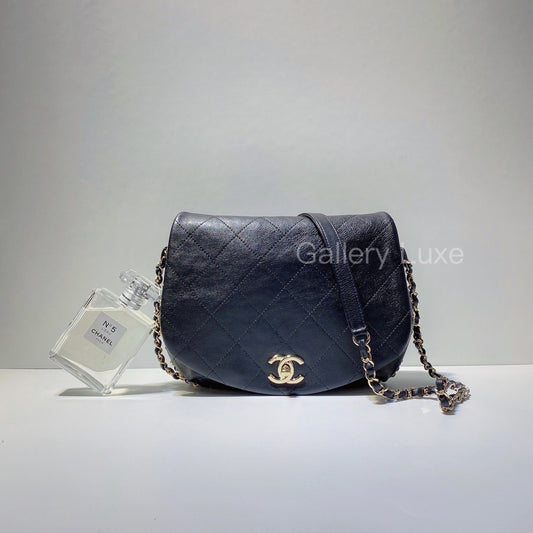 No.2841-Chanel Calfskin Coco Journey Flap Bag
