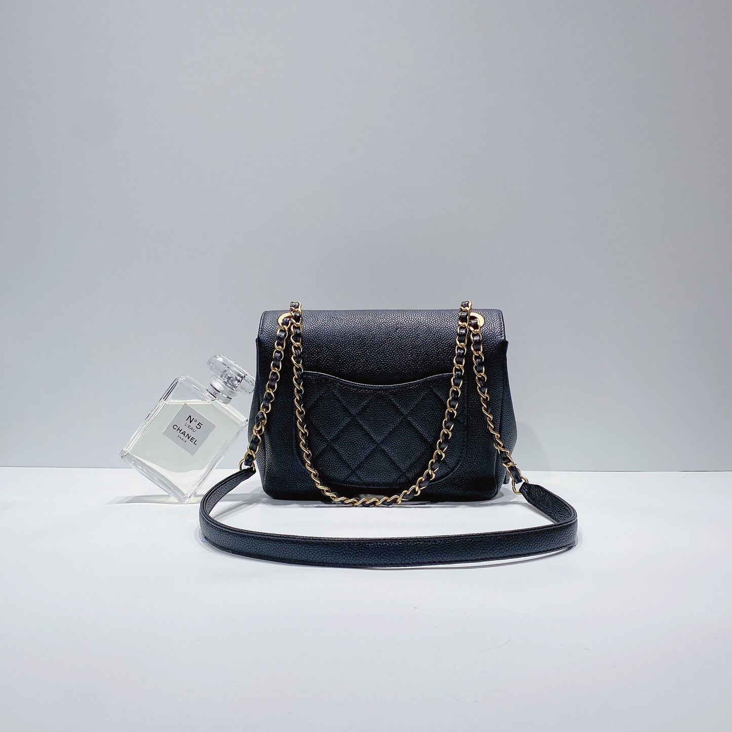 No.001511-Chanel Caviar Chic Trip Flap Bag