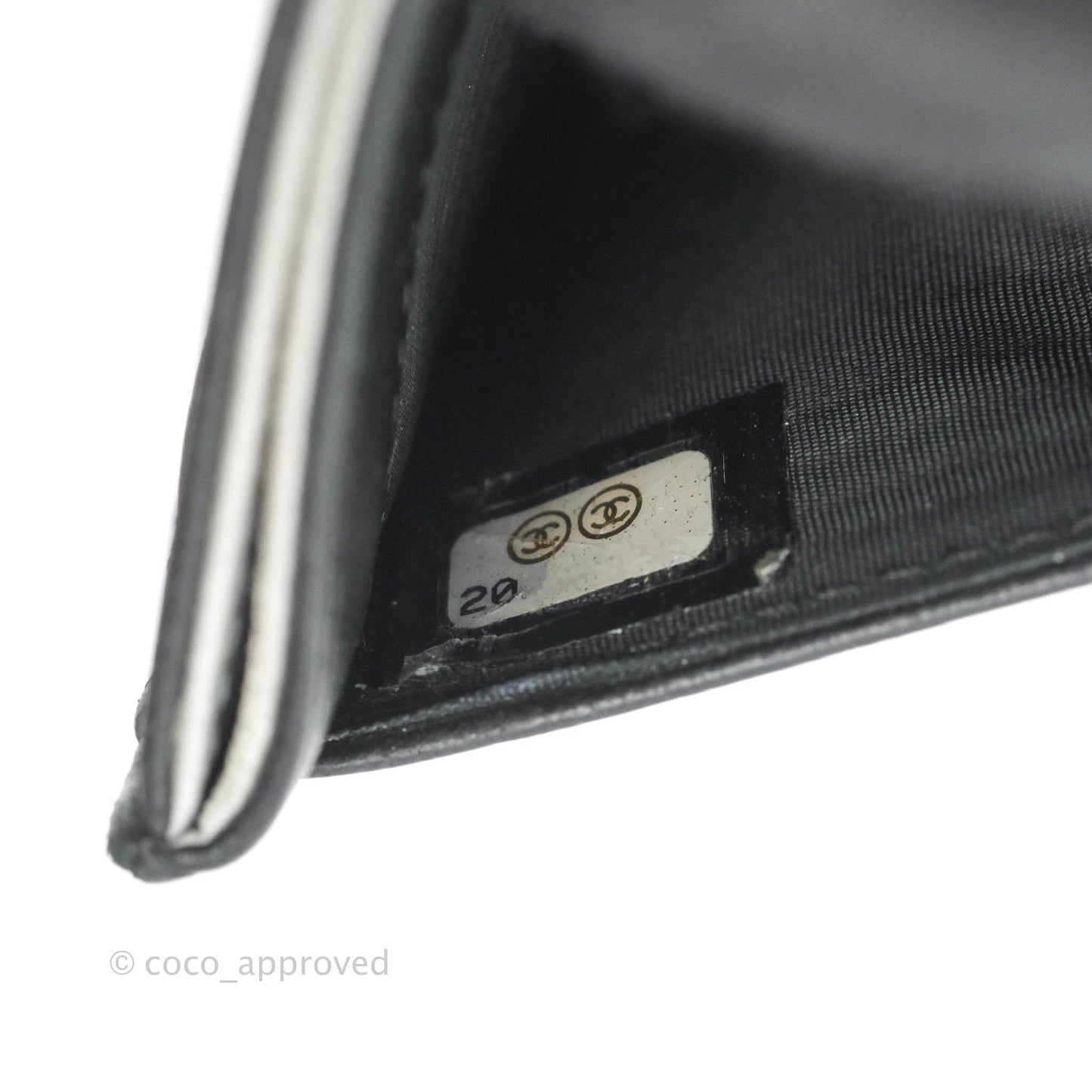 Chanel Classic Camellia Embossed Lambskin Card Holder Silver Hardware