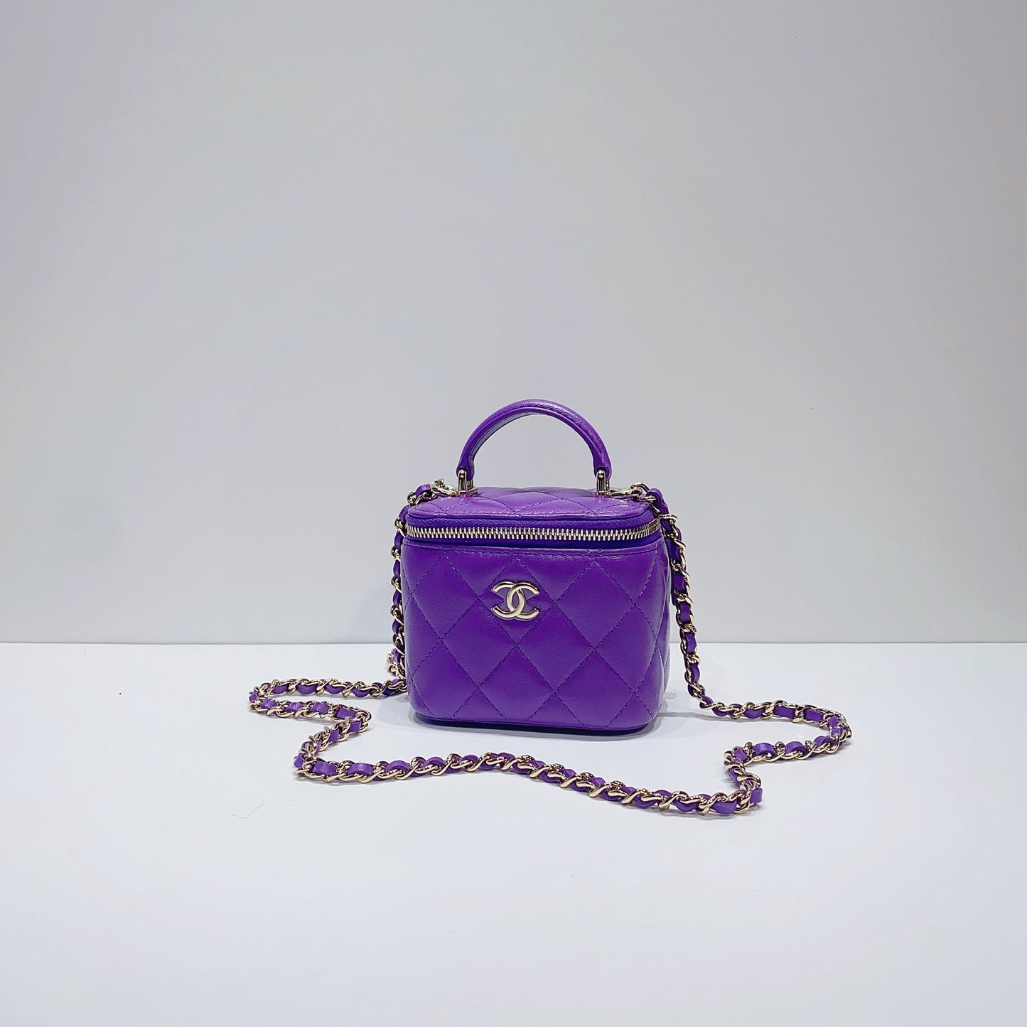 No.3733-Chanel Small Classic Handle Vanity With Chain(Unused / 未使用品)