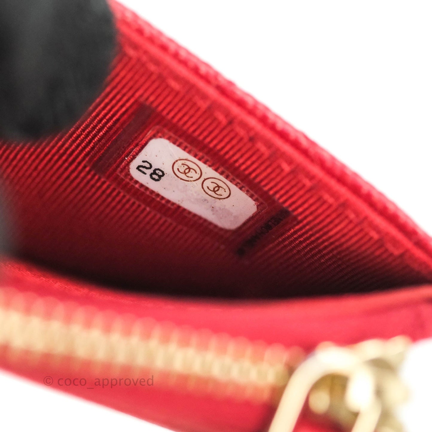 Chanel Quilted CC Zipped Card Holder Caviar Red Gold Hardware