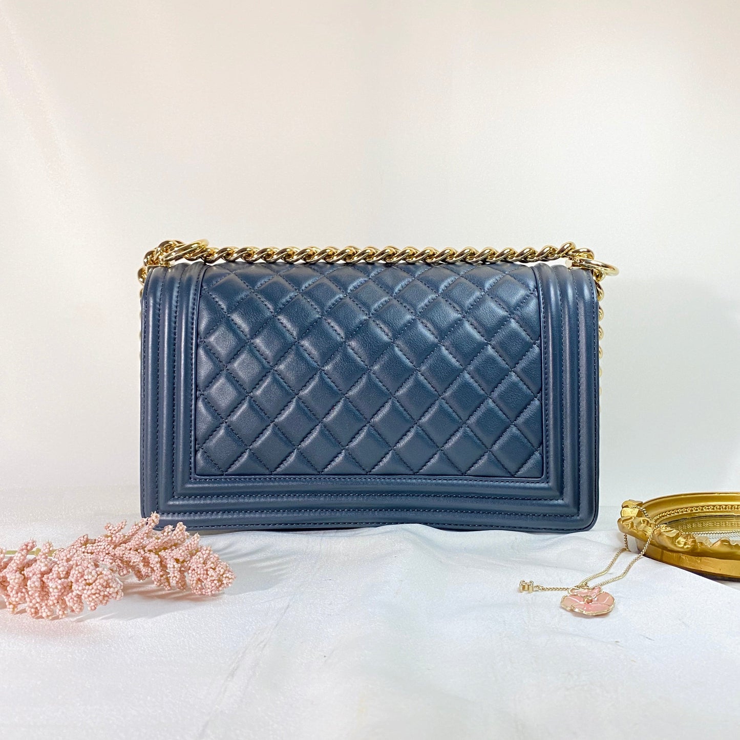 No.2168-Chanel Boy 25cm