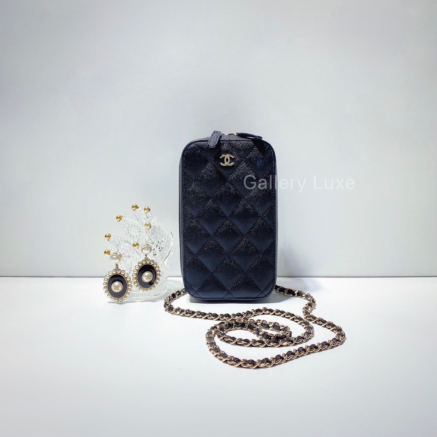 No.2533-Chanel Timeless Classic Phone Holder with Chain