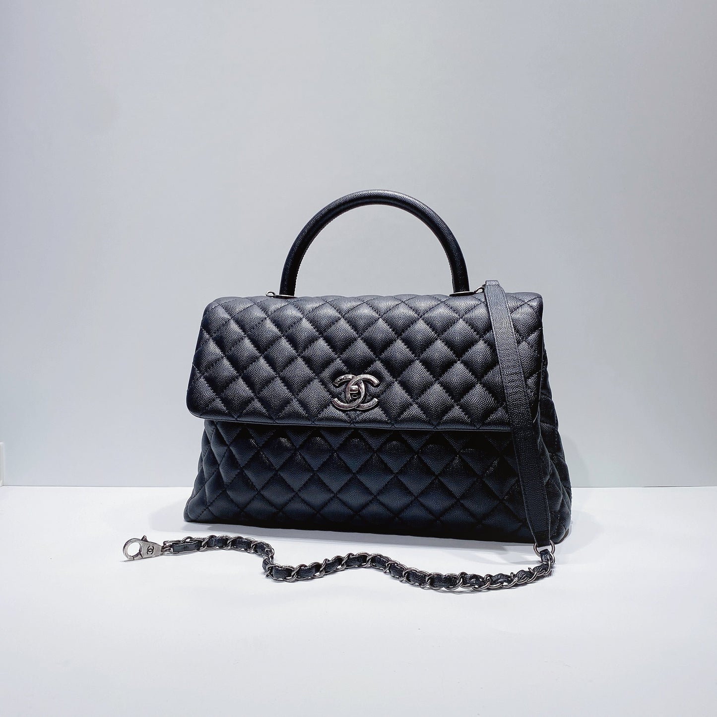 No.3645-Chanel Large Caviar Coco Handle