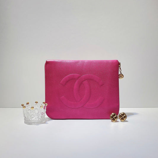 No.2828-Chanel Vintage Caviar Clutch