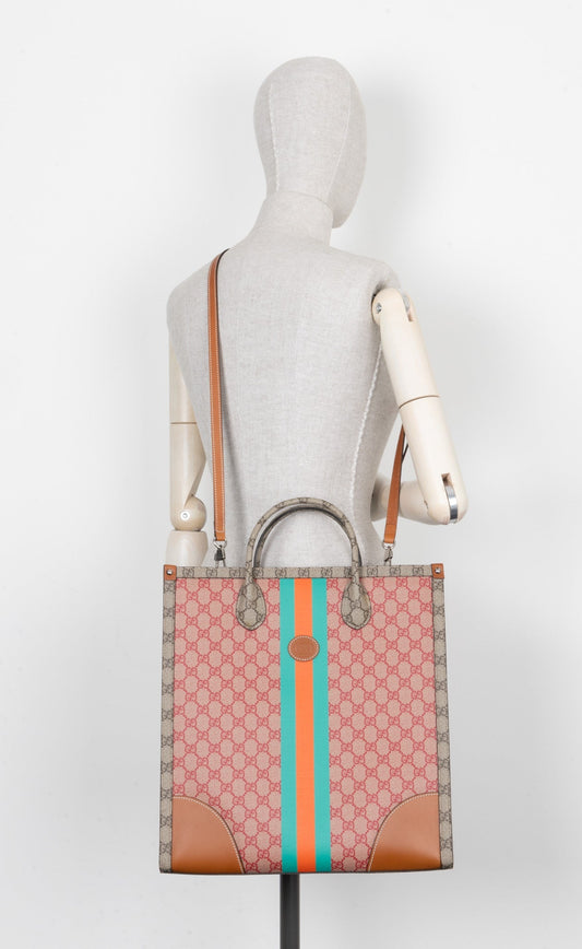Luxury Gucci Trending 2025 Dans Le Vert GG Supreme Tote Bag